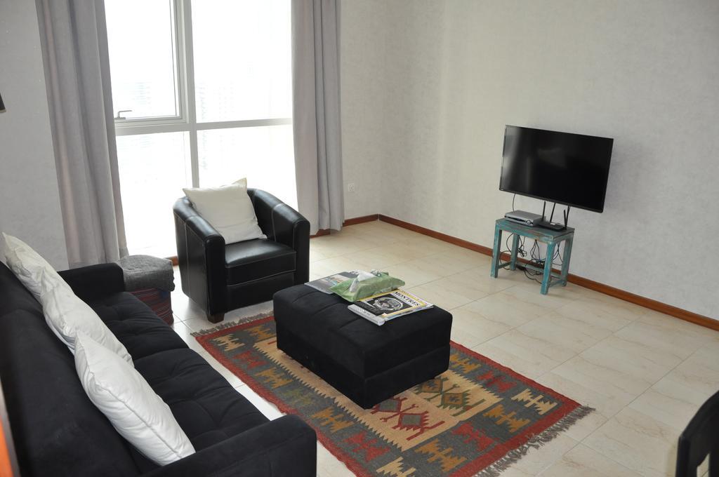 Espace Holiday Homes - Mag 214 Cluster R Apartment