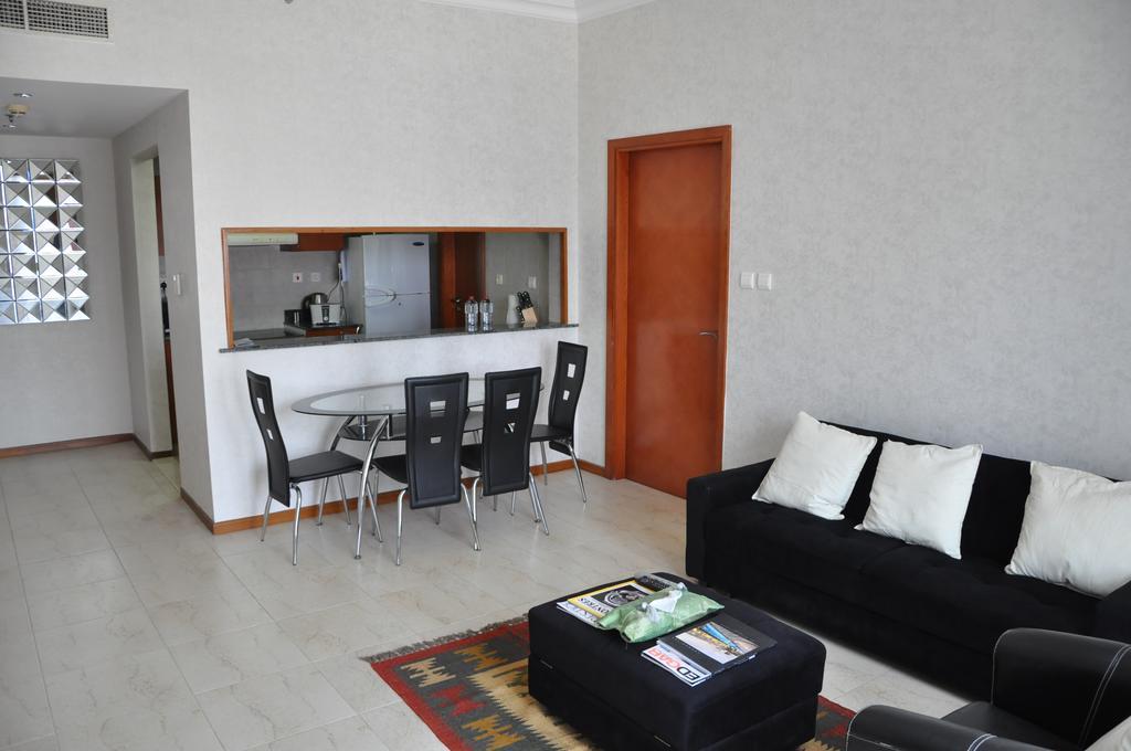 Espace Holiday Homes - Mag 214 Cluster R Apartment *